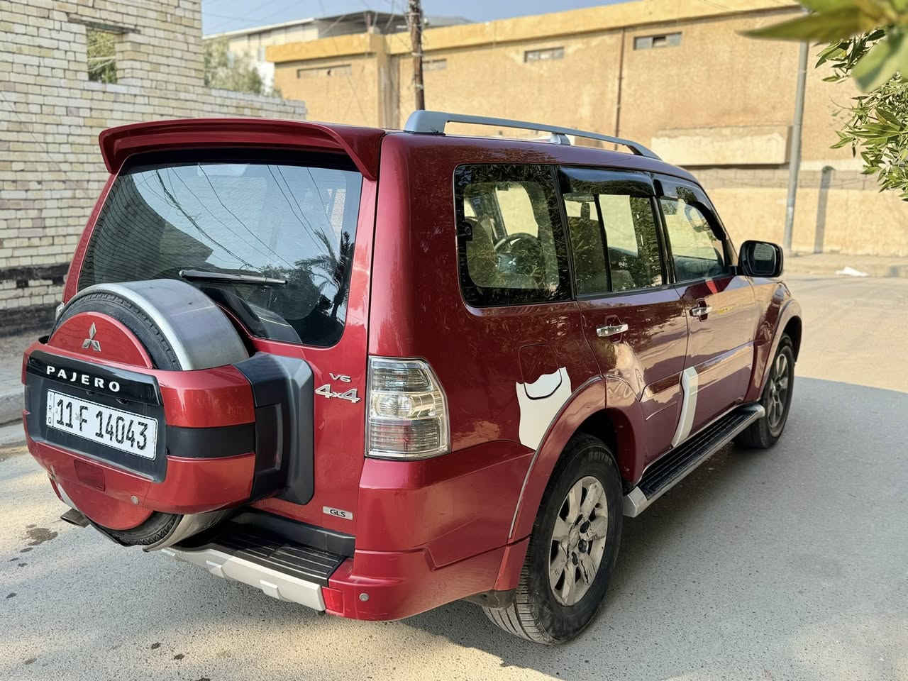 #_للبيع_او مراوس 🚘
————————  
باجيرو 2010خليجي حبتور رقم بغداد دولي 
 فتحه سقف محرك ٣٥٠٠  (٧ راكب ) 
٣ قطع تبريد كير محرك تبريد صدر نضيف كلش 
شاشه تاب تحكمات  ٣ جهات دمام خلفي
مكفوله من الحادث والضربة 
صبغ قطعه وحدة جراد 
 السيارة بوضع الشركه ❤️

—————————————————————
#_السعر /١٢٧  ورقة💰و بي مجال
#_للاستفسار / ☎️ ‭٠٧٧٦ ٦٣١ ٧١٧٠‬
