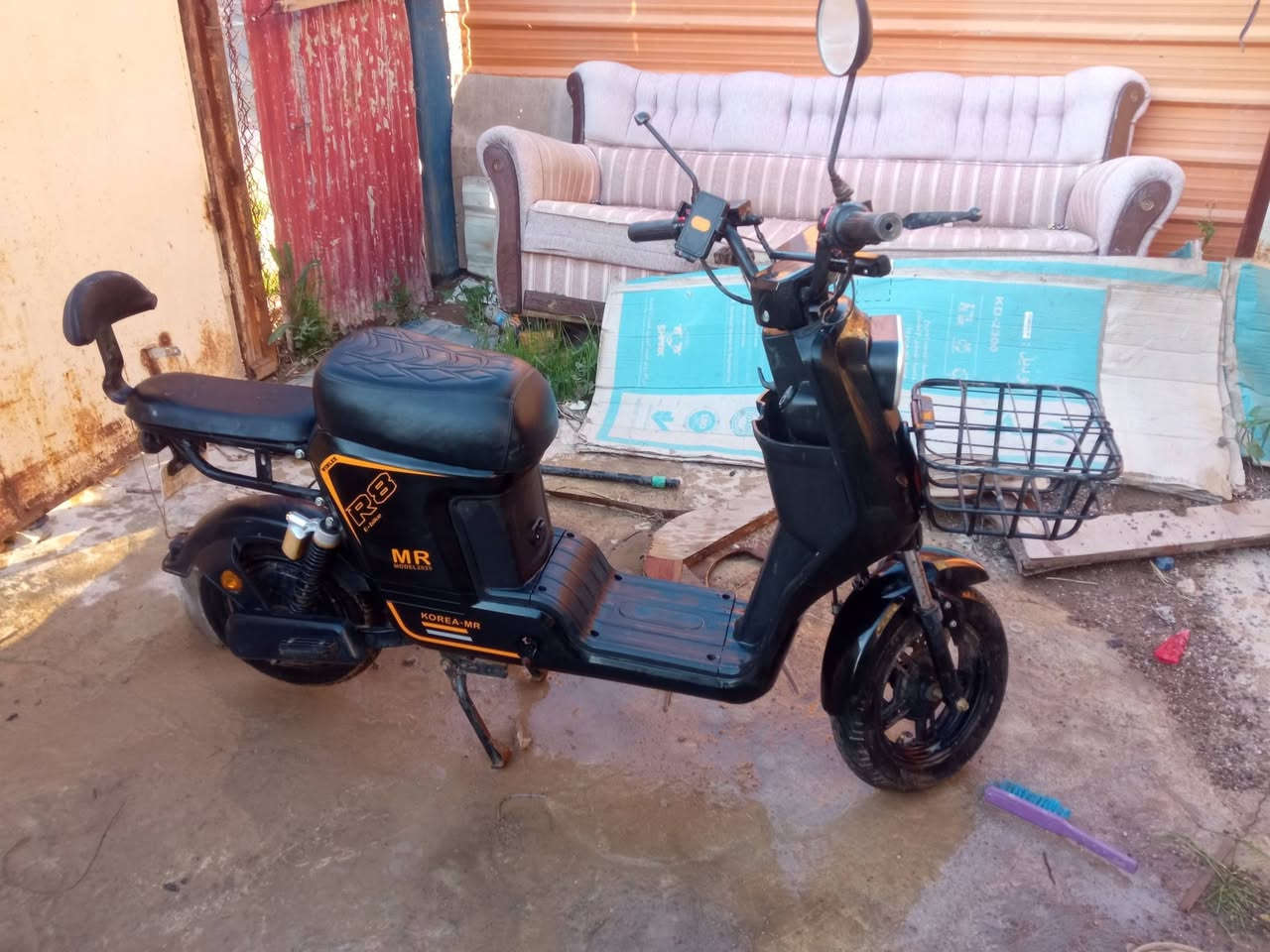 دراجه شحن اخو الجديد مستعمله شي بسيط نقص بس بطاريات تعال خاص والسعر سهله


**إذا كنت صاحب هذا الإعلان وتريد حذفه لأي سبب، رجاءا أرسل رسالة إلى الدعم الفني**