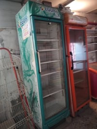 عارضات للبيع اثنيهن. 07712049719
