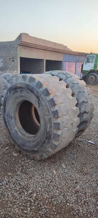 تايرات 20.5-25 • تايرات 23.5-25 • تايرات 17.5-25