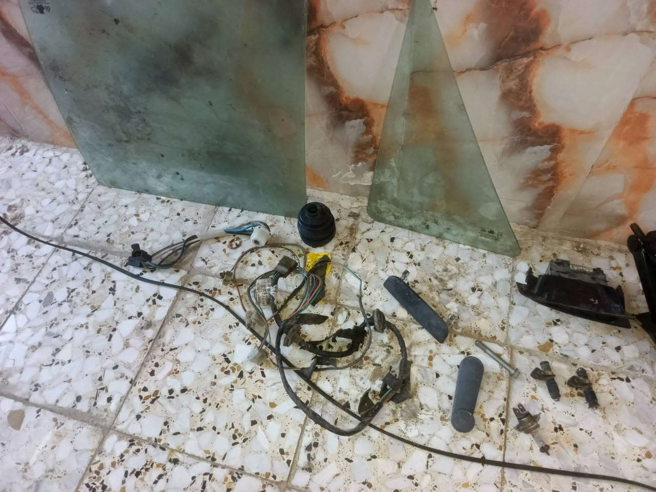 للبيع غراض سايبا مكاني الديوانية


**إذا كنت صاحب هذا الإعلان وتريد حذفه لأي سبب، رجاءا أرسل رسالة إلى الدعم الفني**