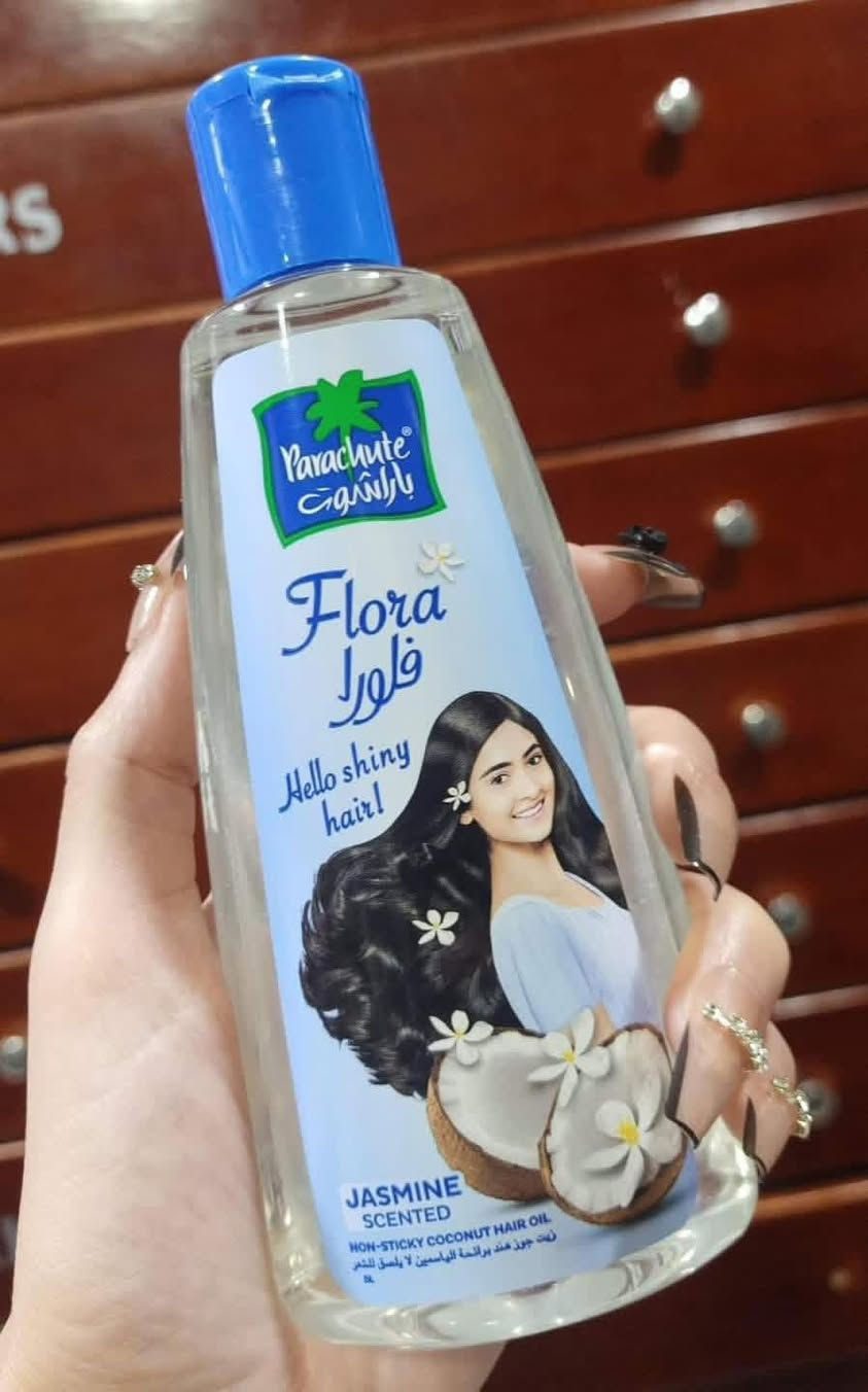زيت باراشوت فلورا بالياسمين 💐
يحتوي على جوز الهند للتغذية والياسمين لعطر لطيف
زيت شعر خفيف وغير لزج
يجعل الشعر قوي وناعم ولامع
يمكن استخدامه قبل الغسيل وبعد الغسيل👸🏼
يجمع زيت الشعر باراشوت فلورا بين التغذية الطبيعية لزيت جوز الهند ورائحة الياسمين لشعر أكثر نعومة ولمعان. يوفر زيت جوز الهند تغذية عميقة لفروة الرأس ويرطب الشعر من الجذور إلى الأطراف مما يجعله صحي وناعم ويمكن التحكم فيه. تمنحكِ خلاصة الياسمين رائحة خفيفة وممتعة وجذابة.🤎🤎

طريقة الاستخدام: للغسيل المسبق، ضعي زيت الشعر بلطف على الشعر ودلكي فروة الرأس بأطراف الأصابع. بعد الغسل، ضعيه على طول الشعر لتصفيفه🤎🤎

 حجم 200 مل

#السعر 7
التوصيل سماوه 2000
التوصيل محافظات 5000


**إذا كنت صاحب هذا الإعلان وتريد حذفه لأي سبب، رجاءا أرسل رسالة إلى الدعم الفني**