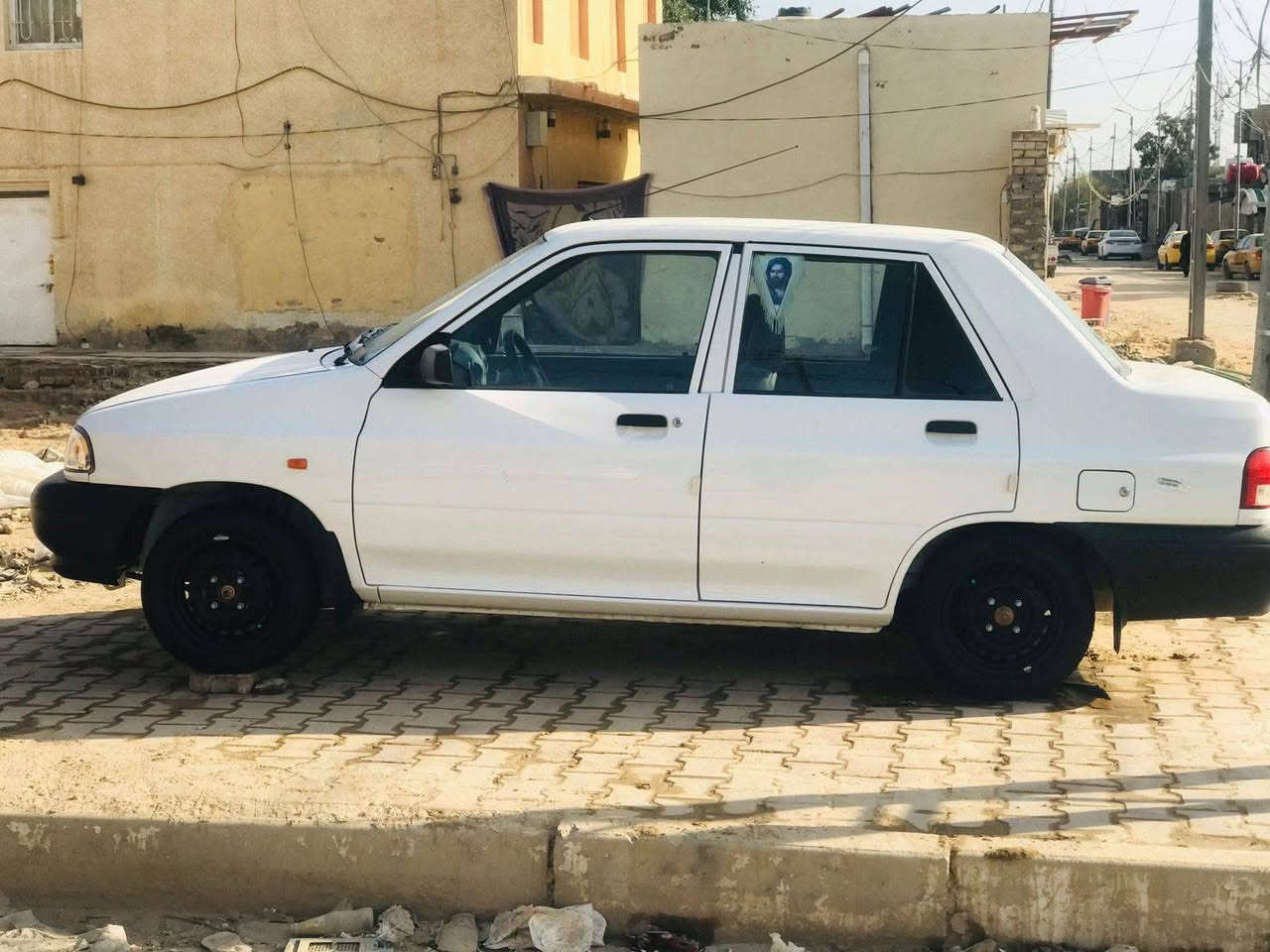 سلام عليكم
سايبه 25

كفاله عامه  

ماشيه٢٦الف

مكينه وكير كفاله 
ستخدام شخصي فقط 
العنوان الديوانية مركز المدينه 

السعر 75وبيه مجال

***********
