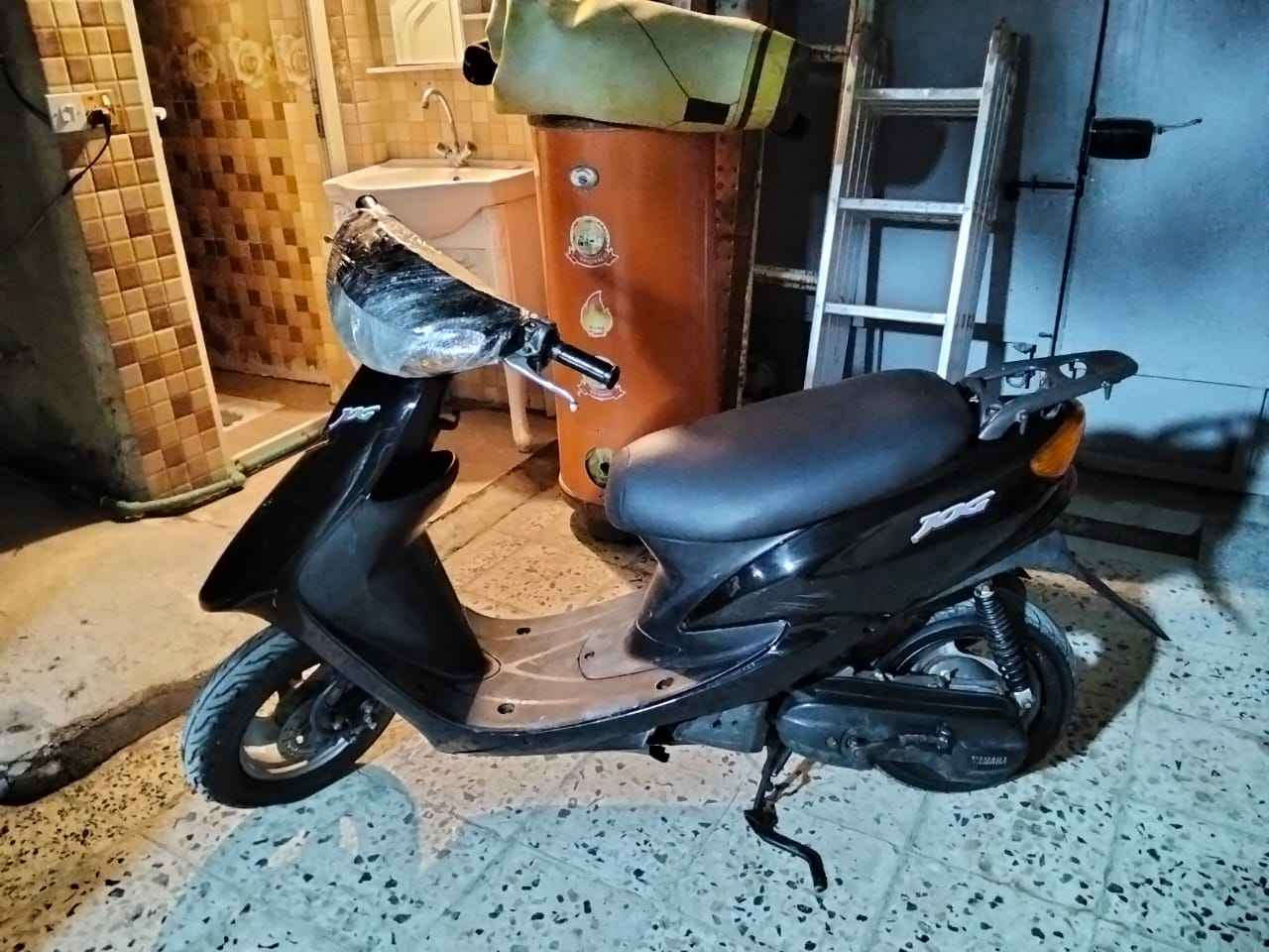 السلام عليكم عصفوريه محرك كارتونه نقص باتري فقط السعر ٣٠٠ وبيها مجال بسيط السكن البنوك الاتصال *********** بغداد, العراق
