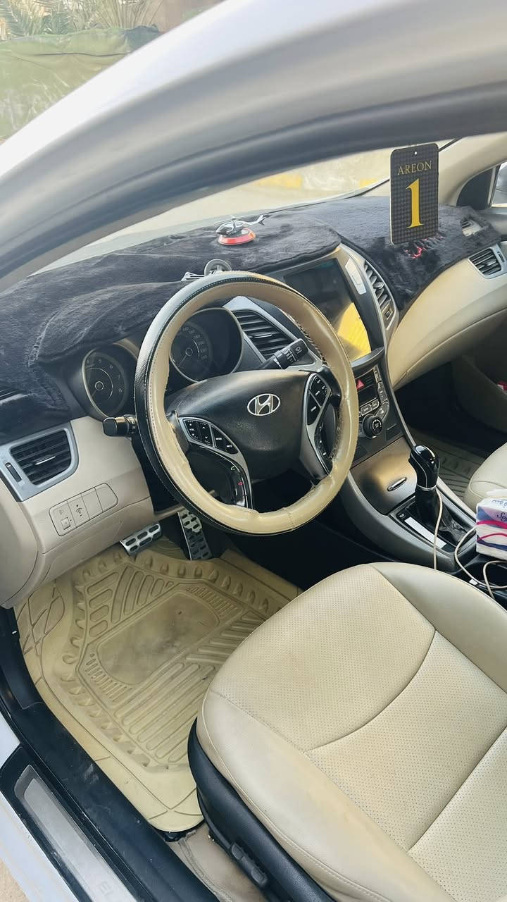 النترا 2015 خليجي رقم بغداد مشروع وطني الرقم الجديد GLSفول
مواصفات 1/1 /|||/ ماشية 114حقيقي
مكفولة من الصبغ والتبديل بهه تكحلات بصطه
بصمة تشغيل وابواب وجنطة
فتحة سلايت روف + دبل ايرباك
كشنات جلد بلادي + الكشنات الخلفية قلاب لايت لد عدسة + لد نهاري تحكم بعدسة الايت + نظام ABS
تبريد بيانو
شاشة + كامرة
حساسات خلفية 
ثلاجة بلجكمجة + تبريد قطعتين
يدات نيكل + اشاير بلمري
مري شفط كهربائي
كشن كهربائي
3 وضعيات قيادة
محرك 2000 دوش
السيارة نظيفة جداع وضع الشركة كير ومحرك مكفولات 
رايدة 145 للاستفسار ***********اتصال ذي قار
