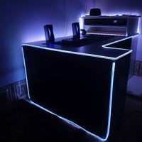 ميز لون اسود تفصال كيمنك او مكتبي ار جي بي بي منفذ كيبل منجمنت من ورا ...