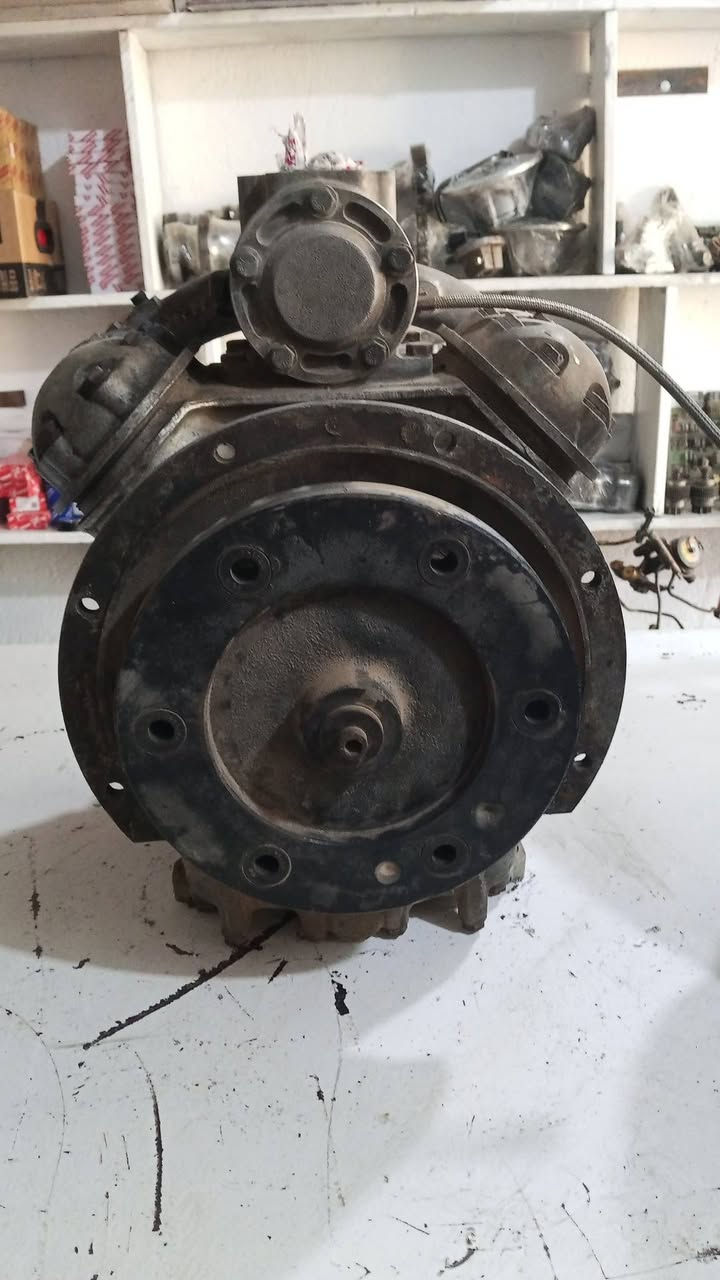 السلام وعليكم يتوفر كمبريسر ناعمه 430 العنوان جرف النداف مقابيل معمل ثلج العساف ***********,***********
