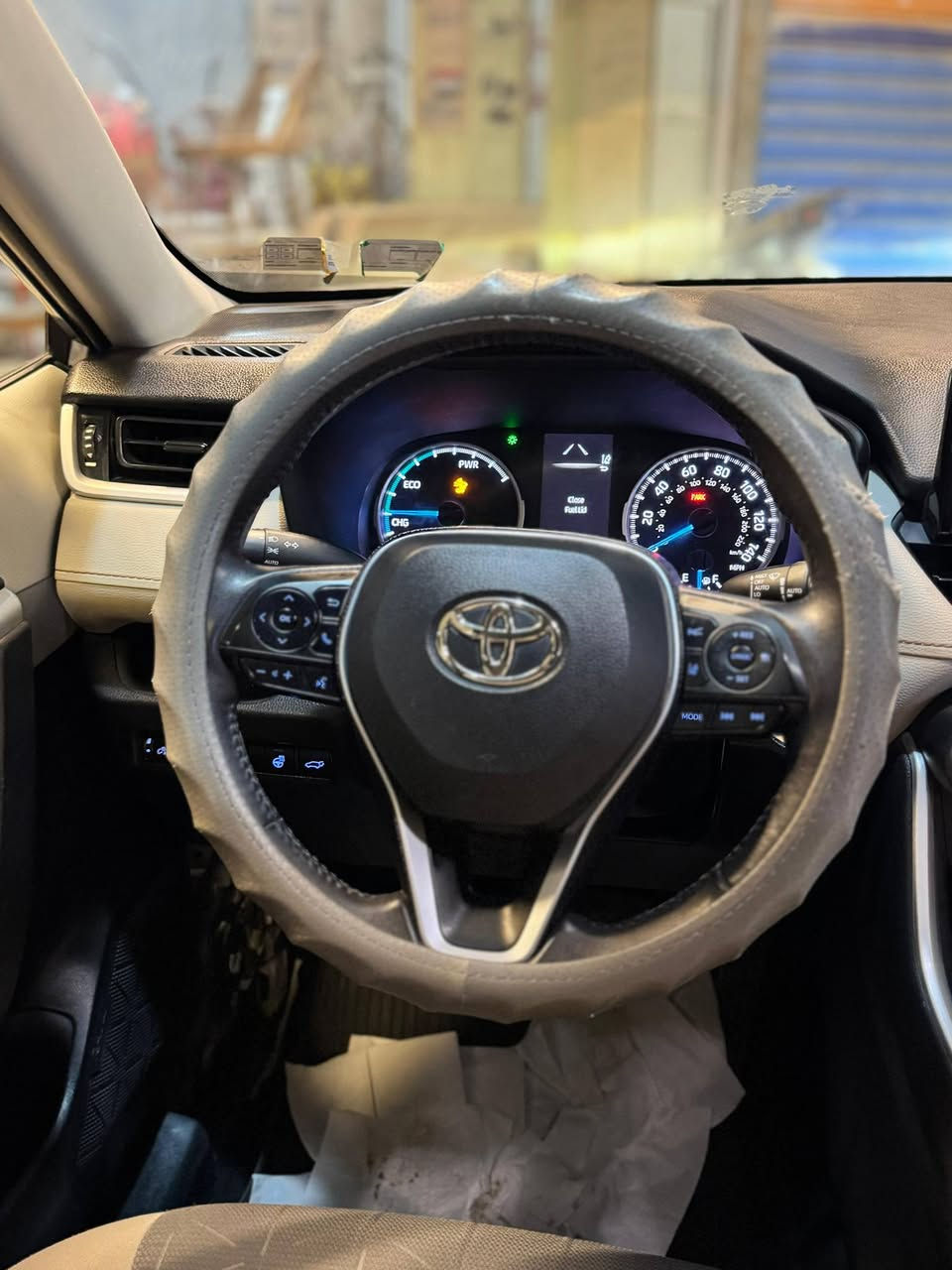 راف فور  هايبردXLe فتحه بصمة اكشانه تدفئه ستيرن تدفئه نقطه عمياء بالمري الجنطه كهرباء تحكم استيرن 
ماشيه ٣٥ الف ميل 
صورة الحادث موضح بالصورة  والسيارة بأسمي تحويل ثاني يوم  للاستفسار الاتصال على الارقام التالية 

*********** ابراهيم 

***********  الحاج احمد
