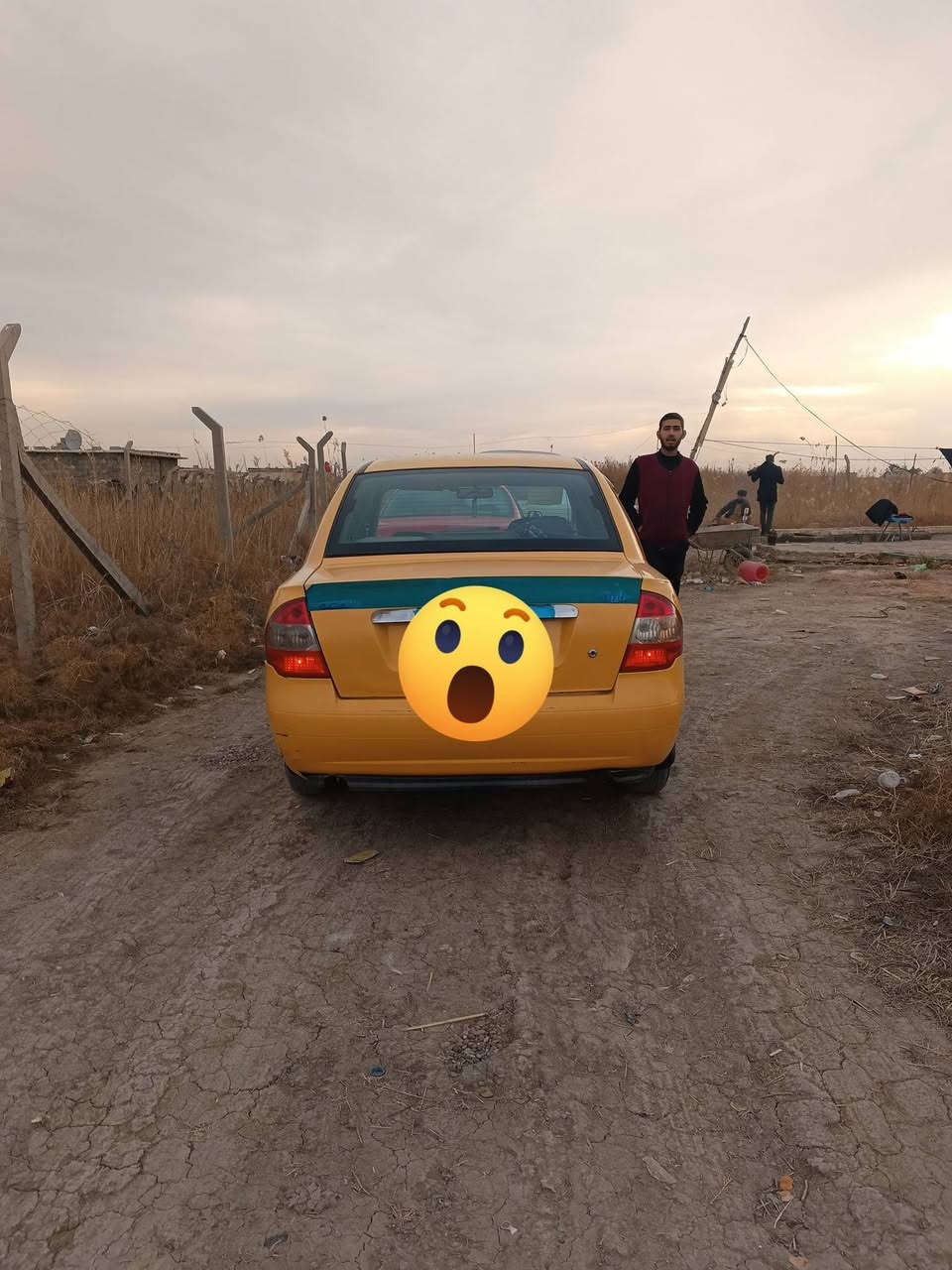 سلام عليكم طيبه موديل 14مصفره هيئه وغرامات سنويه جديده ارقام دوليه قبل سبوع ستلمت ارقام مكينه كيه ريو محوره يعني انسه شي اسمه حماوه سياره جديده بس بيهه دواسه مبدله تاير تخم جديد باتري جديد شاشه داخليه نضافه فول مكاني بغداد دوره شارع 60ارجع وكرر مكينه ريو 1400Ccمفتوح رقمي***********سعره 33وبيهه مجال اذا ماعجبك سعر كلشي موجود بل سوك
