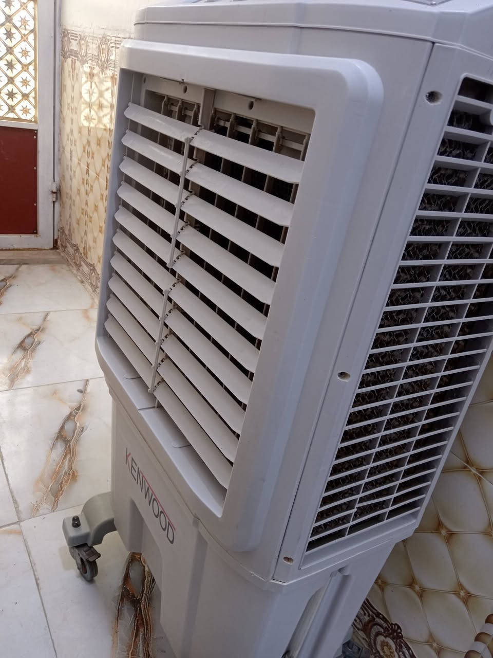 كلهم للبيع وكلهم جدد
دوشمة ٥ راكب ب١٠ الاف دينار
سنك مرمر hdf ب١٥٠ الف
كومفيرة شغالة فول عوزها بس ليف ب50 الف
ميز واوفن اثنينهم ب50 الف اوفن شغال مابي اي عيب وجديد
مجمدة ب150 الف شغالة وجديدة


**إذا كنت صاحب هذا الإعلان وتريد حذفه لأي سبب، رجاءا أرسل رسالة إلى الدعم الفني**