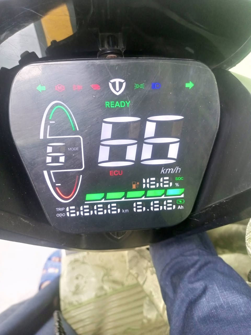 ماطور نوع ريان كامل ماناقصه شيء السعر قفله من الاخر وبدون احراج قغله//٧٠٠//موديل ٢٥/٨/٢٠٢٥//دبل اسويج ويشتغل عن بعد وفيه جهاز إنذار من السرقة ،ليس فيه اي نقص//موبايل ،٠٧٥١٥٢١٦٩٠ /العنوان حي السماح


**إذا كنت صاحب هذا الإعلان وتريد حذفه لأي سبب، رجاءا أرسل رسالة إلى الدعم الفني**