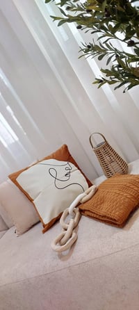 كوشات • شالات ديكور • بسمايا الف