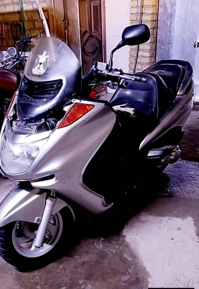 ماجسته الببع دبل  رون جاهزه من كلشي  نقصه باتري ابيعك كوم حديد سعر 350وبي ***********5 مجال بصيط
