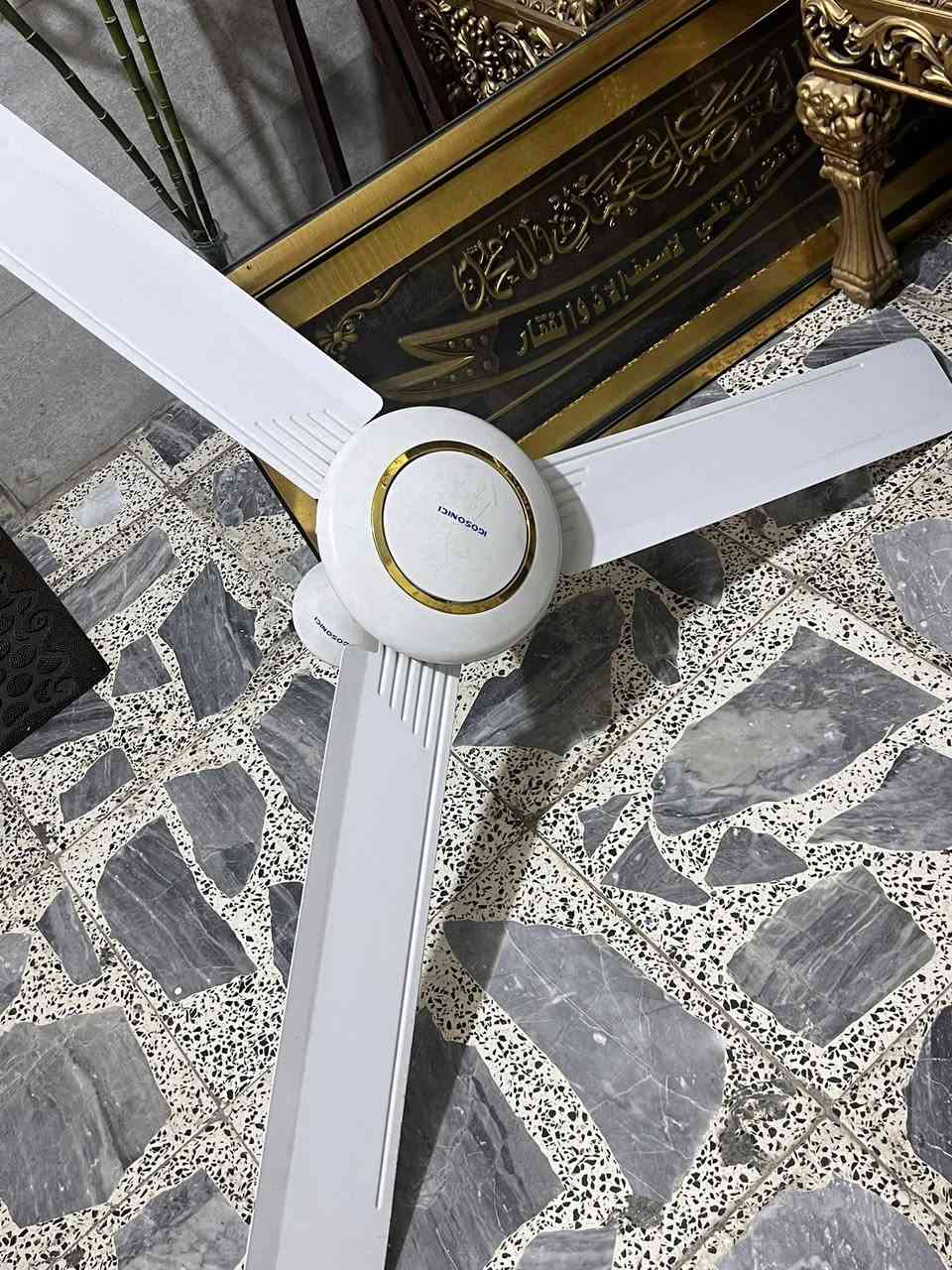 غراض مستخدمه للبيع 
***********
