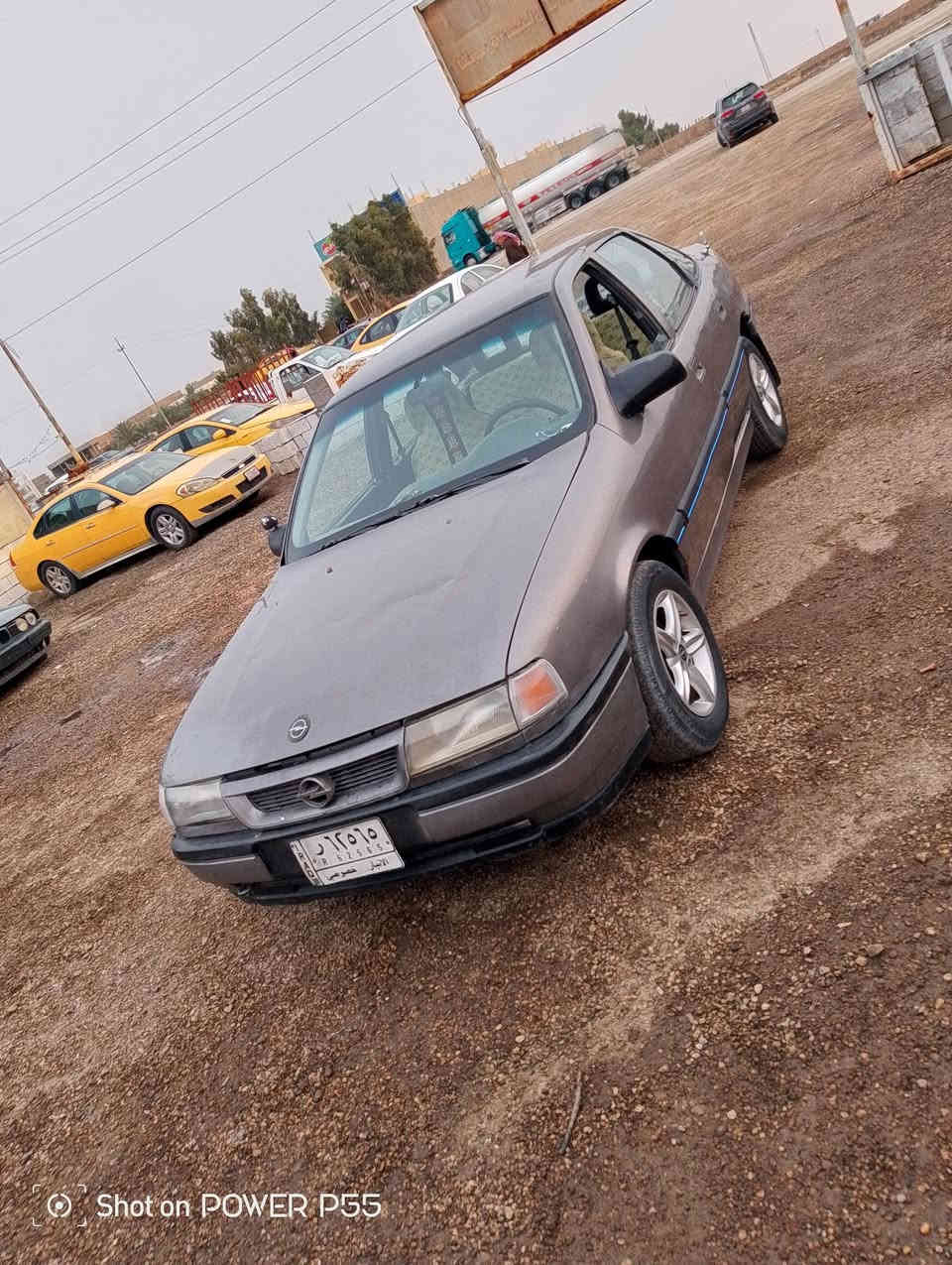 سلام عليكم أوبل فكترة موديل ٩٢محرك ١٨ كير عادي قرفتة حلوة سيارة ناعمة واقع مثل الصورة خويس مابية رقم انبار السعر ٢٨ العنوان الرمادي أو ناحيت الوفاء ***********
