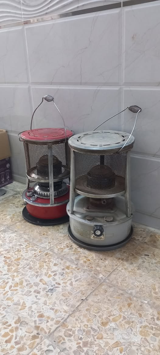 سلام عليكم صوبات البيع عدد ٢  تلسعر ثنينهن ب٣٠ البكان نجف حي النصر***********
