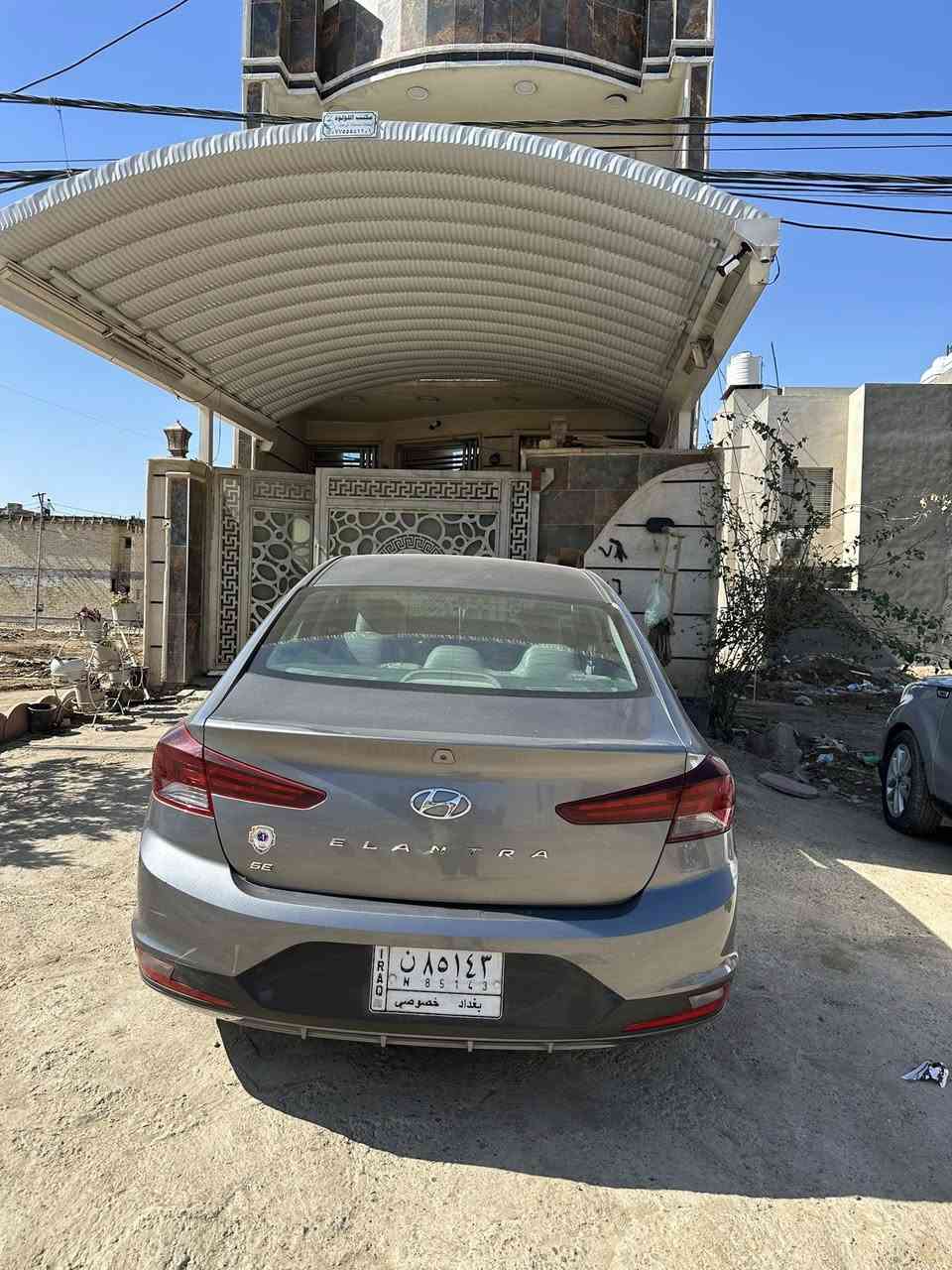 السلام عليكم
النترا 2019 
محرك 2000
ضربتها جاملغ الايسر نفسه معمر ومصبوغ
ليبل واحد بدون ايربالك 
مواصفات عاديه 
مكاني بغداد ***********
135 سعرها 
مكلف بل نشر حبايب 🩶
