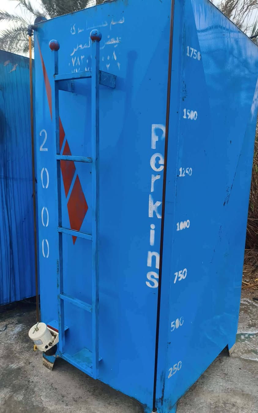 السلام عليكم
متوفر  خزانات  كاز  سعة 

        ( 2000  لتر )
*********** ___ ***********
