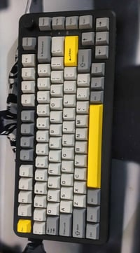 كيبورد مغناطيسي • AK820 Max • موصّل بس ما يشتغل