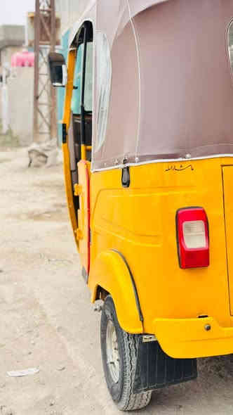 سلام عليكم تكتك 21واحد اوعشرين شهر 5 تكتك معمره بس دوسهه رقم أو سنويه مكاني الحمزه الغربي سعر 6800 مكلف بل نشر ***********
