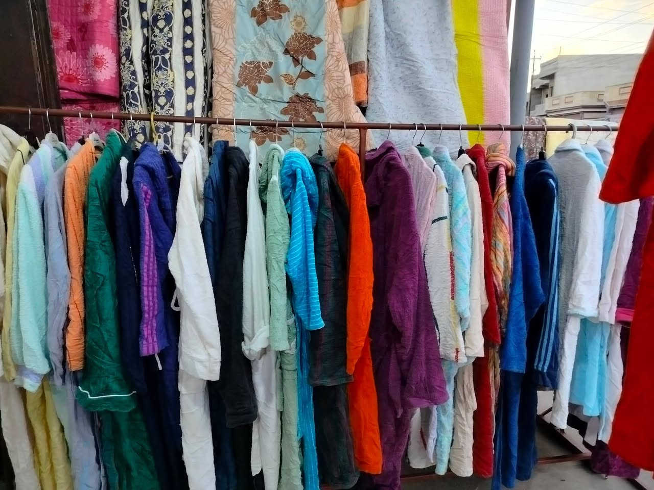 وصول وجبة جديدة (برنص حمام-خاولي منشفه) وبأسعار مناسبة 
العنوان. رشيدية سايدين مقبرة القطاع السادس والخامس قرب جامع الادريس


**إذا كنت صاحب هذا الإعلان وتريد حذفه لأي سبب، رجاءا أرسل رسالة إلى الدعم الفني**