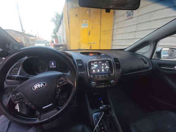 سلام عليكم. كيا فورتي  موديل 2017فئه EX   وارد أمريكي حادثه موضح بصور
محرك GDi 2000
بصمه تحكمات ستيرن
كشنات تدفئه،
3وضيعات قياده
مري شفط  ترحيب صندوق

تبريد قطعتين
السعر 115 بيه مجال
اتصال *********** بغداد
