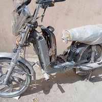 دراجه شحن بدون باتري للبيع ٠٧٨٤٤٨٤٢٩٤٩