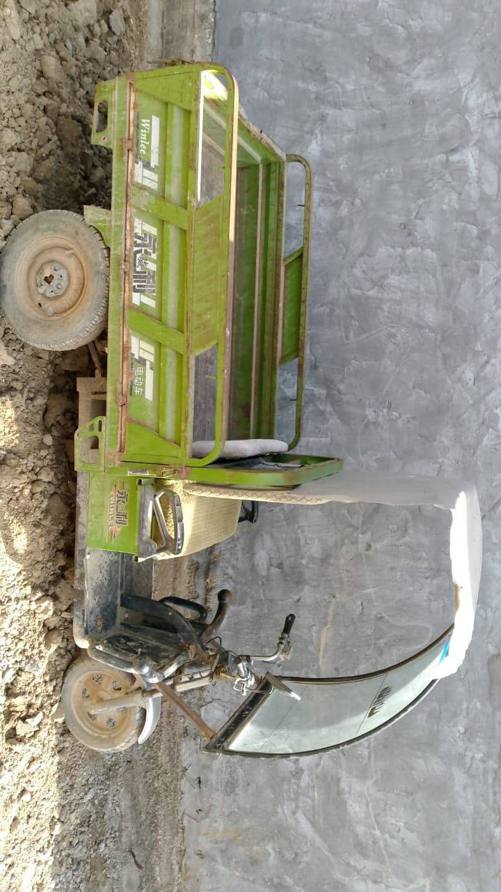 السلام وعليكم ورحمة الله وبركاته  تخم للبيع وستوته عالشحن الي يريد معلومات اكثر يتواصل عالرقم *********** الادمن بلكت تنشرة جزاك الله خير
