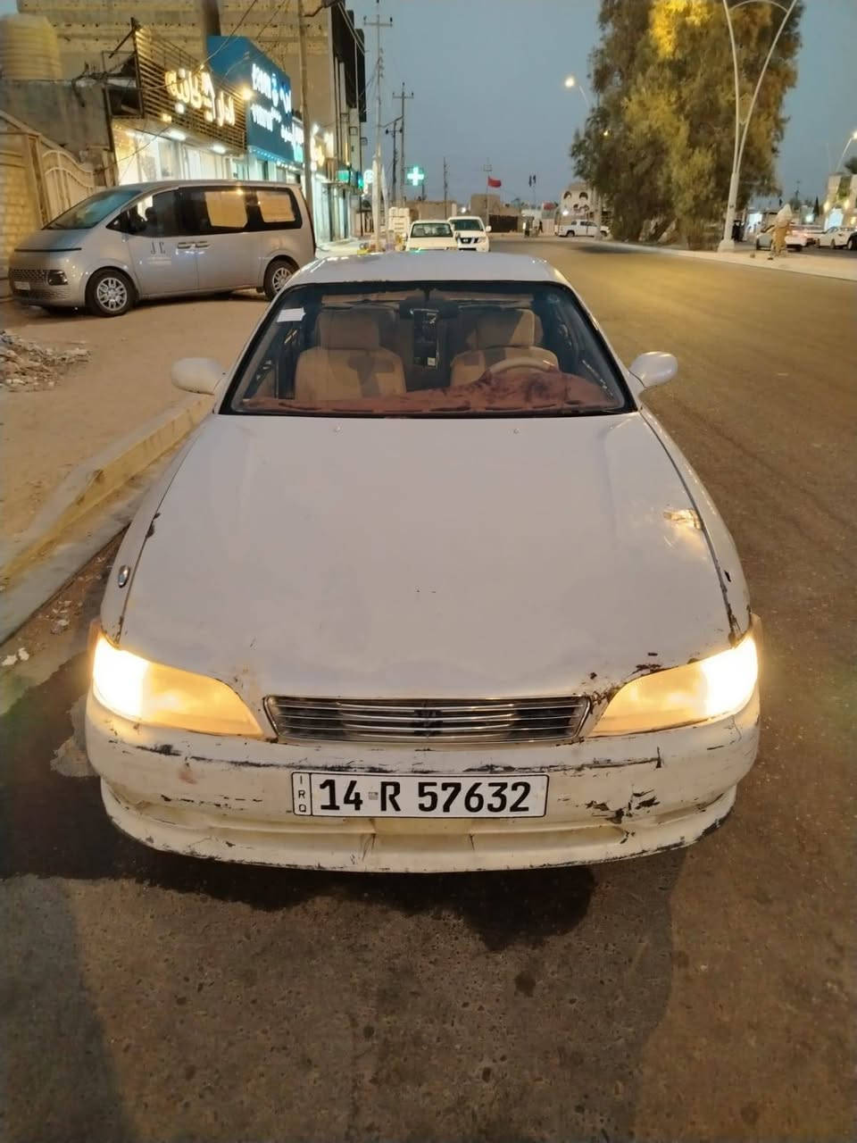 سلام عليكم مارك نفخ موديل 93 مكفوله من الضربه والصبغ 

بيه (كصه قماره فقط/ مكفوله من الكصه الثانيه والنقل مكينه 

وكير 2500 جدد رقم بصره دولي سنويه لسنه 2031 

طخم تاير توني شاده وحداده من الدعاميه لل دعاميه كله 

جديده شرط غرفه جديده سعر 39 وبيه مجال 

*********** مكاني بصره الزبير مكلف بل نشر اتصل على الرقم
