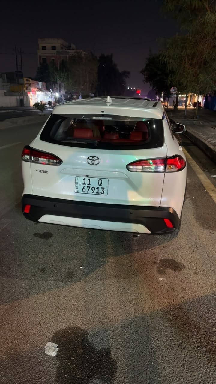 السلام عليكم
📌📌 تيوتا كورلا كروز 
📌📌 موديل 2024 
📌📌 عداد مسافه 30
📌📌محرك 2000 دوش 
📌📌 السياره استيراد خاص بانزين 
📌📌 موصفات بصمه وفتحه 
📌📌 لون الداخل احمر مطعم بسود 
📌📌 السياره بيه رصعه صغيره بل باب 
ورصه بل جاملغ مبينات 

📌📌 سعر  30 مليون وبيه مجال 
📌📌 مكان بغداد الجادريه قرب فندق بابل 
📌📌 رقم الهاتف ***********
