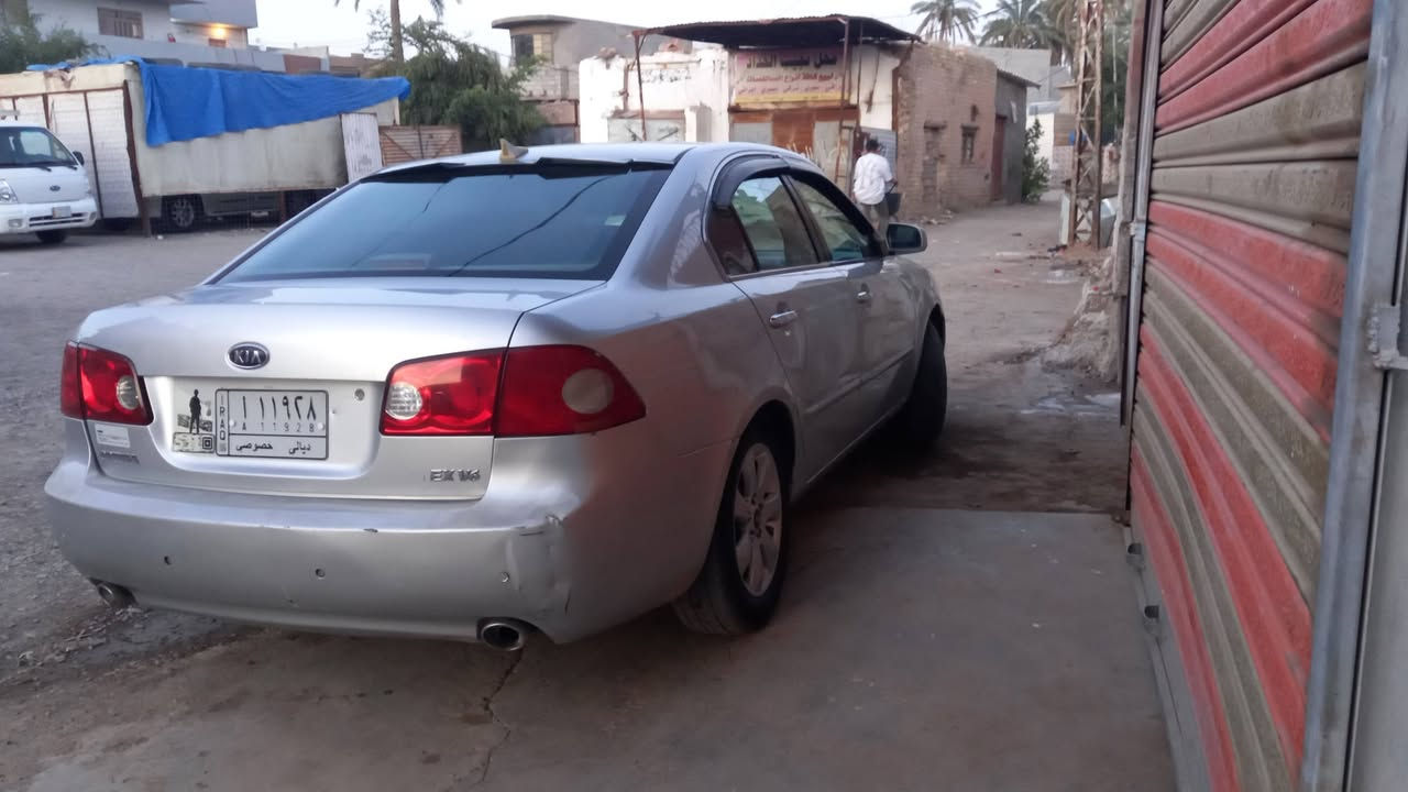 السلام عليكم 
أوبتما 2007 أمريكي 
فول مواصفات عدا للبصمه 
مكينه سته سلندر ٢٧٠٠ جديده
سعرهاا ٩٢ وبي مجال حك للجيه
إتصال واتساب   *********** بالخدمه
