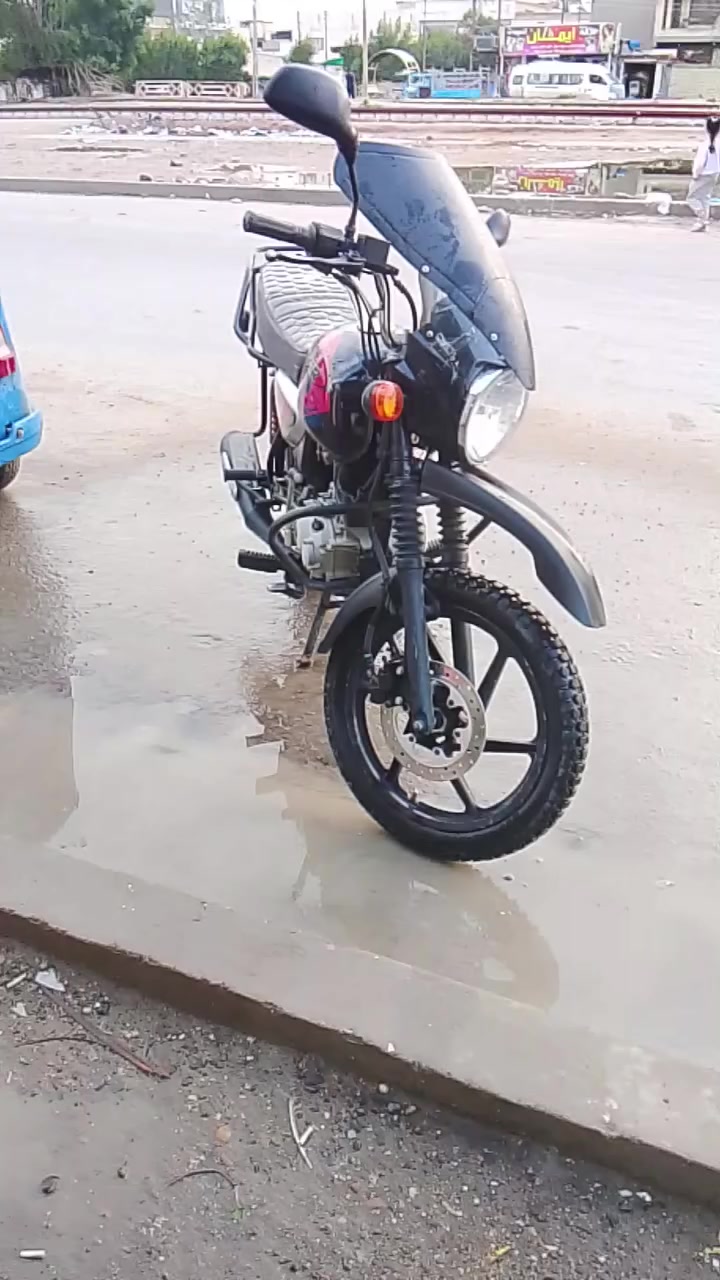 رخصه صاحب الجروب
اعاده نشر المقطع بسبب الوعود الكاذبه رقم الهاتف 
***********
