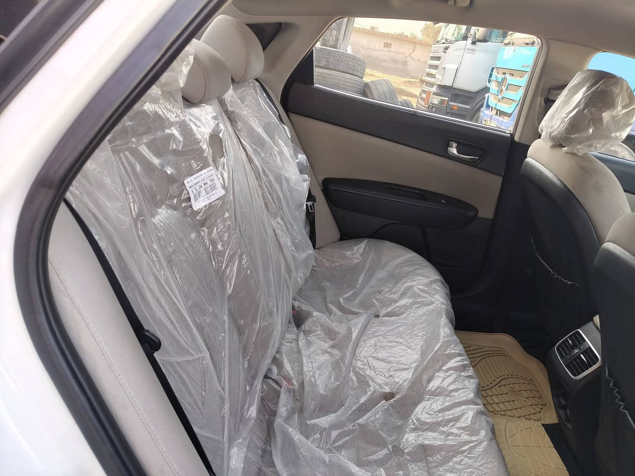 السلام عليكم اوبتمه فول مكينه 2400 رقم بغداد الجديد ماشيه 88 المكان واسط شراي يتصل ***********
