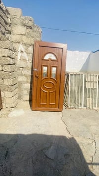 باب للبيع • باب مستعمل نظيف • باب خشب • باب زجاج منقوش • باب قياس 200x...