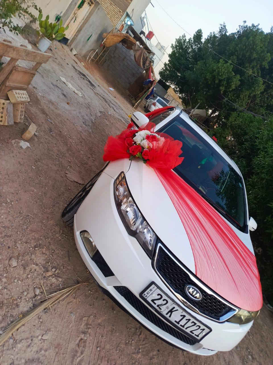 السلام عليكم
سيراتو موديل 2013
سونارها موجود بالصور
فول عده البصمه
للبيع رايدتها 100  اي استفسار اتصل بالرقم 

***********
