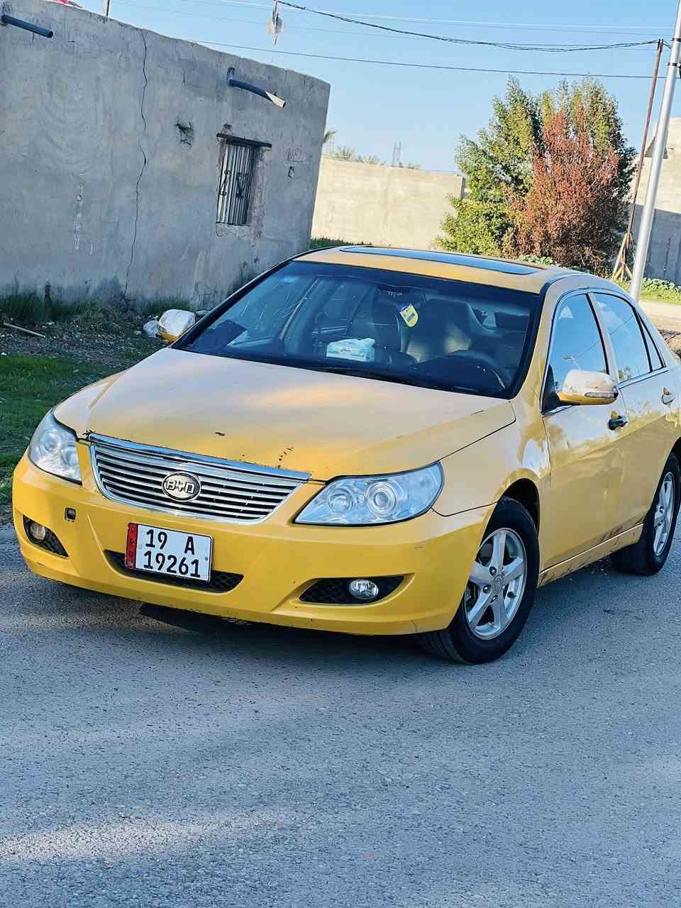 السلام عليكم!!  بي وايديf6. للبيع    فقط
رقم كربلاء بأسمي مصفره هيئه وغرامات كير ومكينه وتخم تاير وحداديه قبل شهرين بدلتهن ادامه كامله سويتله. !! تدفئهً و تبريد ثلج  
رايده ب  ٣٣  وبيه مجال بسيط مكاني صلاح الدين بلد 
***********  ممتواجد ع النت
