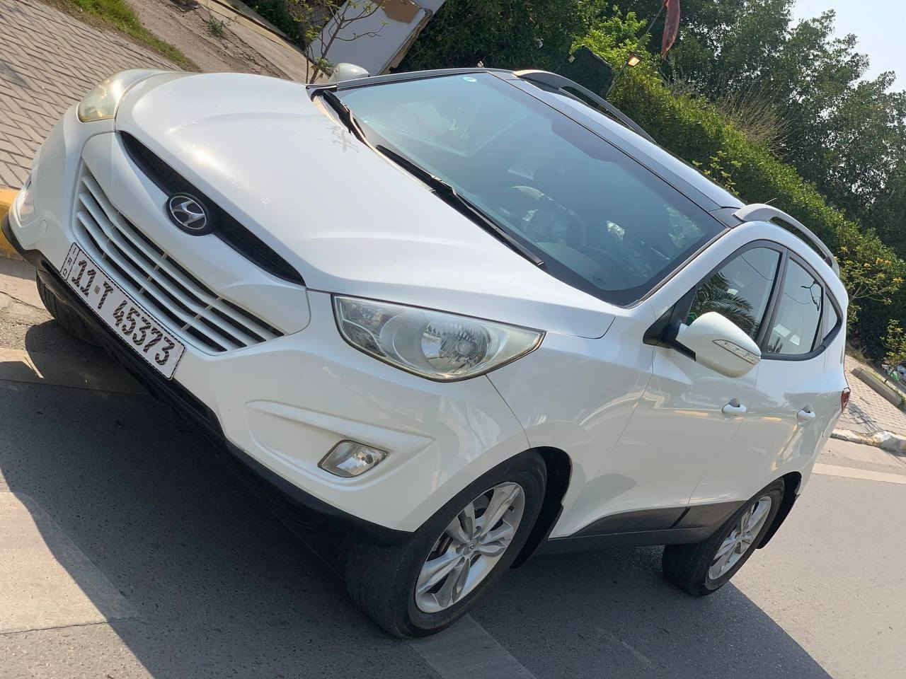 السلام عليكم
توسان موديل٢٠١٣ خليجي 
كفاله
مواصفات بانوراما تحكمات حساسات كامرة محرك٢٠٠٠ دوش
سنويه وهزه جديد
رقم بغداد انكليزي ب اسمي تحويل مباشر
السعر١٤٥$ بيها مجال 
مكان بغداد
***********
