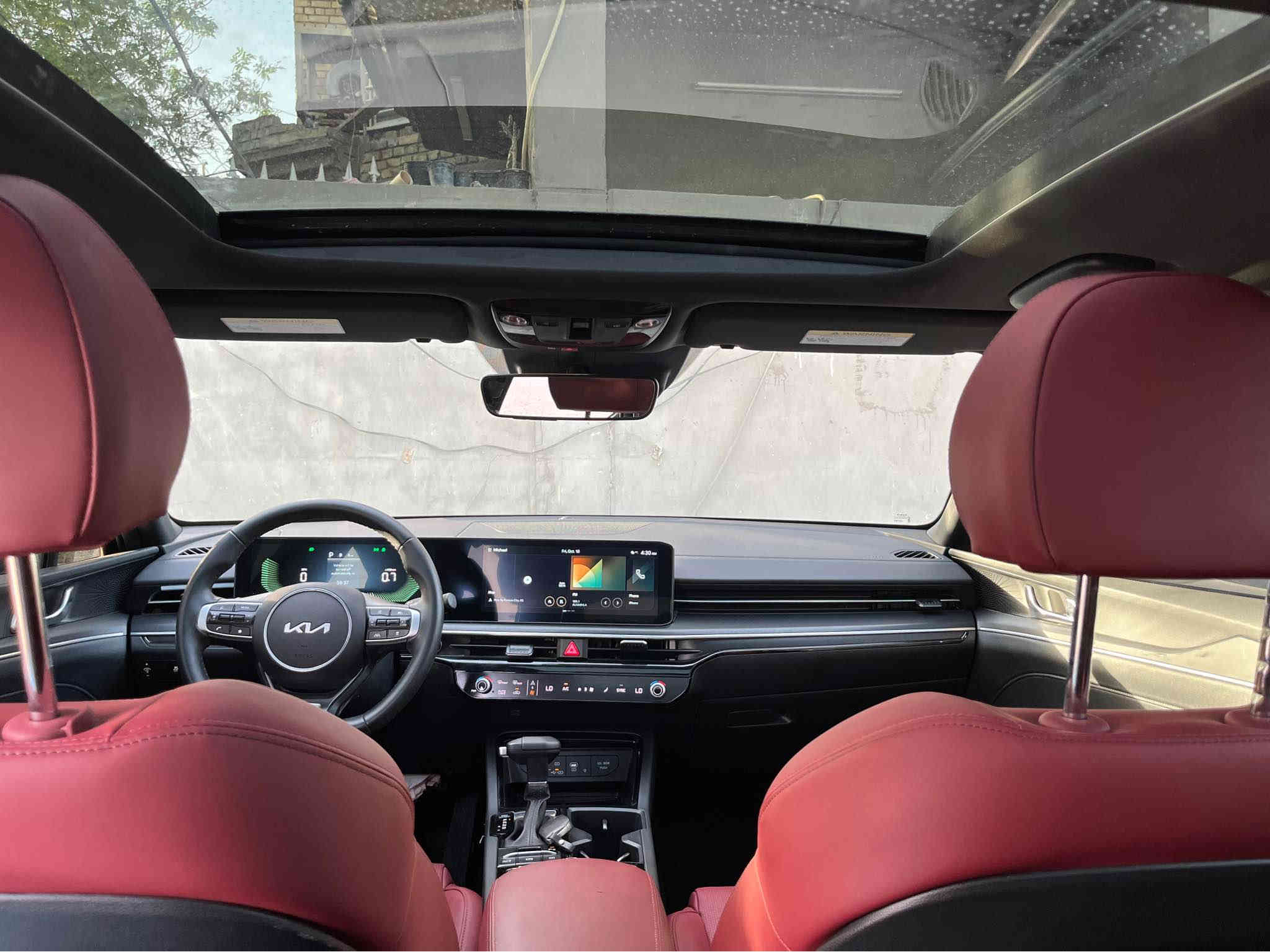 السلام عليكم للبيع 
K5
2025
جيتي لاين
داخل احمر 
محرك 2500ccتنفس طبيعي
كير at
بانورما 
كشنات كهرباء تدفئه
بصمه 
حسات امي خلفي 
رادارت ٣٦٠ درجه
عدادات شاشه متصل 
لايت بك لايت لد عدسات 
بلوجكتر عدسات
ستيرين رياضي 
فول تحكمات ستيرن
قايده ذاتيه 
١٣ سماعه بوز زاد دمام
ويل كب ١٨ 

اشاير لد
ابل كاربلي 
شحن لاسلكي 
وراد امريكي بدون رقم ماشيه الف وشويه يعني زيروه بعدها حادثه جاملغ وبنيد مبدلت تفصيخ اصلي نفس الون يعني بدون صبغ وبيه بارد شويه بالتكمه شرط بدون اي دواخل  مكان السياره بغداد ايربك ستيرن وبرده طاكت التصليح فوك الدرجه اولى مابيه برغي تجاري السعر ١٨٩ ماكو هيج سعر بالخير على ياخذه *********** بغداد
