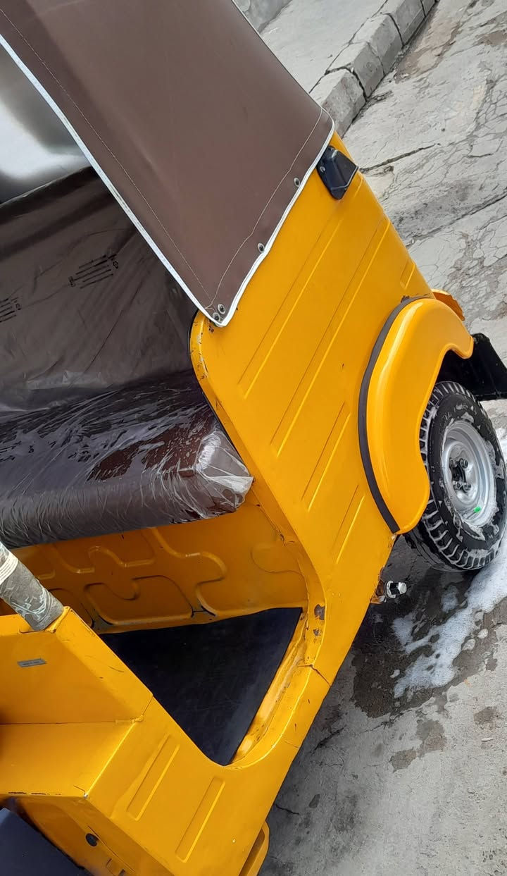 أسلام اعليكم تكتك البيع مديل ١٨ كشركفالة ألاستفسار ***********
