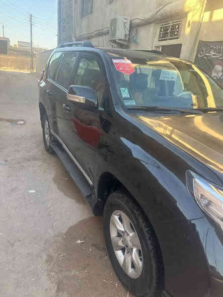 السلام عليكم 
برادو 2010 محدث2017
خارج فقط 
بيها 3 قطع
سياره جديده 
تريد تحويل تريد وكاله 
السعر 195
‭0772 985 9683‬
وات ساب فقط الزبير
