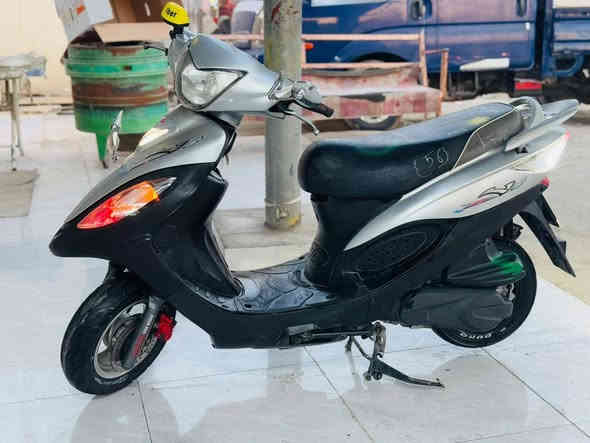 السلام عليكم دراجه كامكوv2. للبيع الدراجه مديل 12 مكفوله من المحرك وكفرات وشاصي الدراجه نضيف كلش جيب اي فيترجي السعر خاص مامتواجد فيسبوك رقمي ***********
