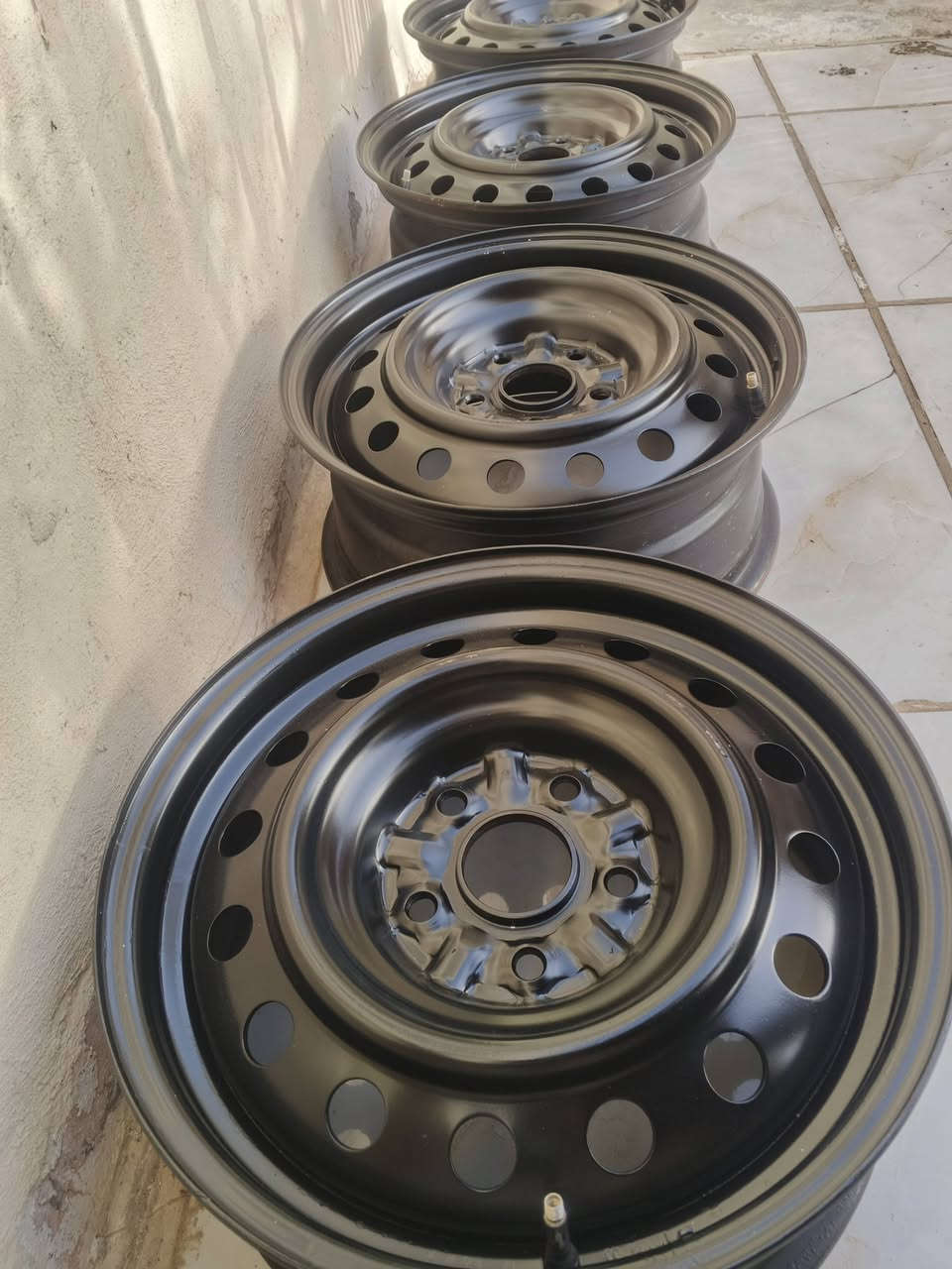 السلام عليكم تخم ويل 16 مال تفصيخ باله فول نظافه مصبوغ وكامل حته كصب بي البيع ***********
