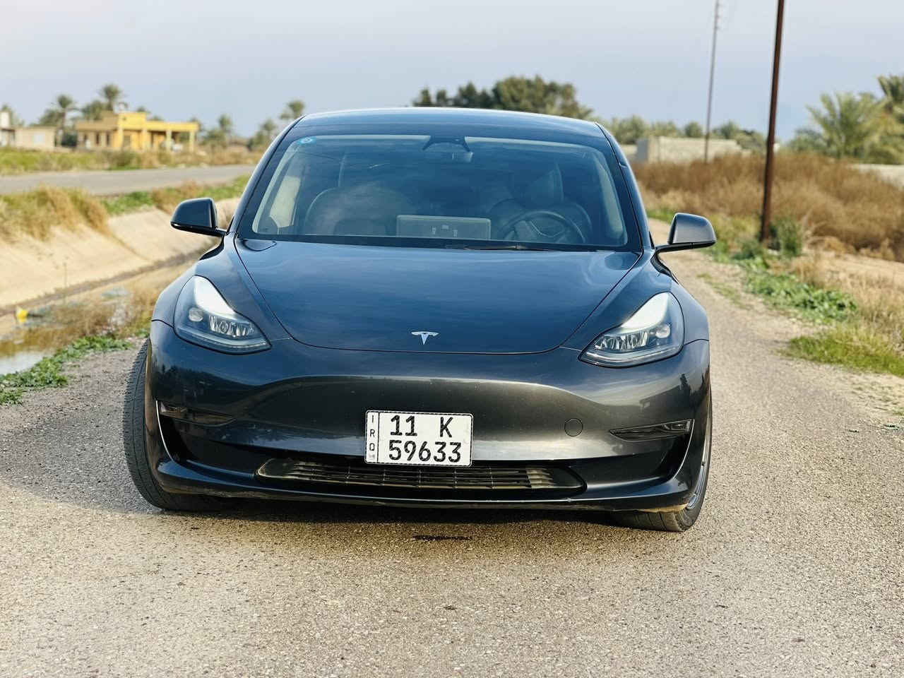 تيسلا  2023 اون لاين
رقم بغداد 

سعر 175$

‏ Model 3 ستندر 

***********

*********** 

متوفر اتصال و واتساب

______________________________________صورة الحادث مرفقة بلمنشور

🔷السيارة : تسلا مودل ٣ تك ماطور اون لاين 

لون رصاصي غير محدد

🔷سنة الصنع : 2023

🔷اللوحة : بغداد

  💚ماشية 112 كيلو مو ميل

_____________________________________

🔷المواصفات :DUAL MOTOR 

🔹 الشحن الكامل550 كيلو تقريباً 

🔹 سقف بانوراما زجاج

🔹 شاشة كبيرة حجم 15 بوصة

🔹 كاميرات 360

🔹 حساسات امامية وخلفية

🔹 كراسي جلد اسود

🔹 كراسي كهرباء

🔹 كراسي تدفئة الامامية والخلفية الكل تدفئة

🔹 غرفة جلد مميزة لون أسود ورصاصي وخشبي ورصاصي طافي 

🔹 رادار امامي

🔹 رادار خلفي

🔹 رادار جانبي

🔹 مانع تصادم

🔹 حساسات جانبيه

🔹 مثبت سرعة

🔹 تحكم بالسياره عن طريق الشاشة

🔹 نظام قيادة آلية Auto Pilot

🔹 عداد ديجيتال

🔹 تشغيل تلقائي

🔹 نظام قيادة ذاتية Full Self drive

🔹 نظام (RCTA) للتنبيه عند الرجوع للخلف

🔹 نظام (RSA) لكشف لافتات السرعه للطريق

🔹 نظام (PSC) الرادار الذكي لمنع الاصطدام 

🔹 نظام (LTA) لتحديد المسار على الطريق

🔹 تشغيل عن بعد

🔹 الدخول الذكي

🔹 نظام ترفيهي كامل متكامل يحتوي على ( YouTube / WhatsApp / Tik Tok / Netflix)

‏• Wifi

‏• GPS

‏• MAPS

‏• Bluetooth

‏• AUX

‏• USB

🔹 أوامر صوتية voice commands

🔹 جنط قياس 20

🔹 اضوية امامية LED

🔹 اضوية خلفية LED

🔹 كشافات ضباب LED

🔹 إنارة امامية زنون بالكامل

🔹 صندوق خلفي كهرباء

🔹 نظام محاكة ذاتي للسياره من الخارج

————————————————————————
