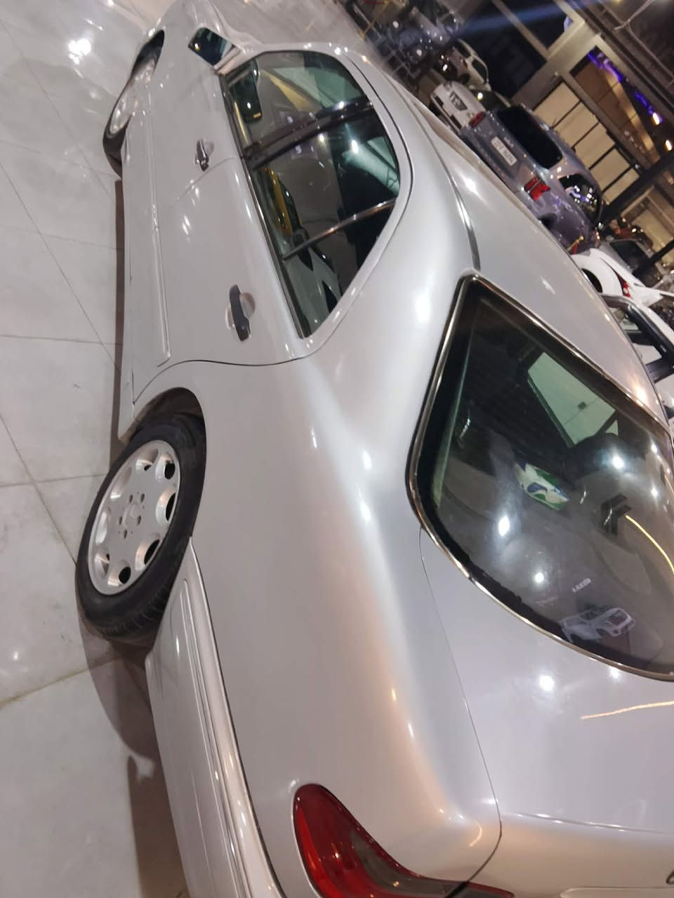 مارسدس مكصوصه سقف كير توماتيك فول محرك كير جديد صبغ عام  تايرات جديد  سياره حلوه موديل  1997 سعرها 80او بيها مجال

***********

                       ***********
