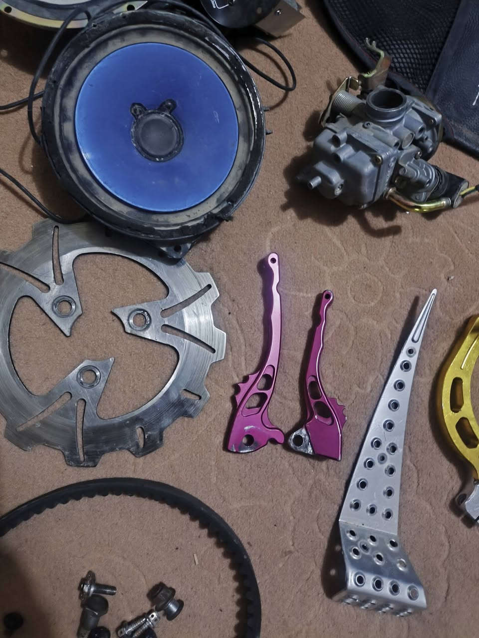 نواعم شلاعه  وحده البيع سعر 50 دمام شغال عل فحص مكاني بابل الكفل توصيل ماعدي ***********
