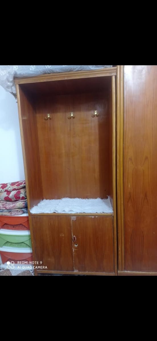 السلام عليكم غرفه انجاره للبيع ب600وبيه مجال تنباع مفرد هم


**إذا كنت صاحب هذا الإعلان وتريد حذفه لأي سبب، رجاءا أرسل رسالة إلى الدعم الفني**