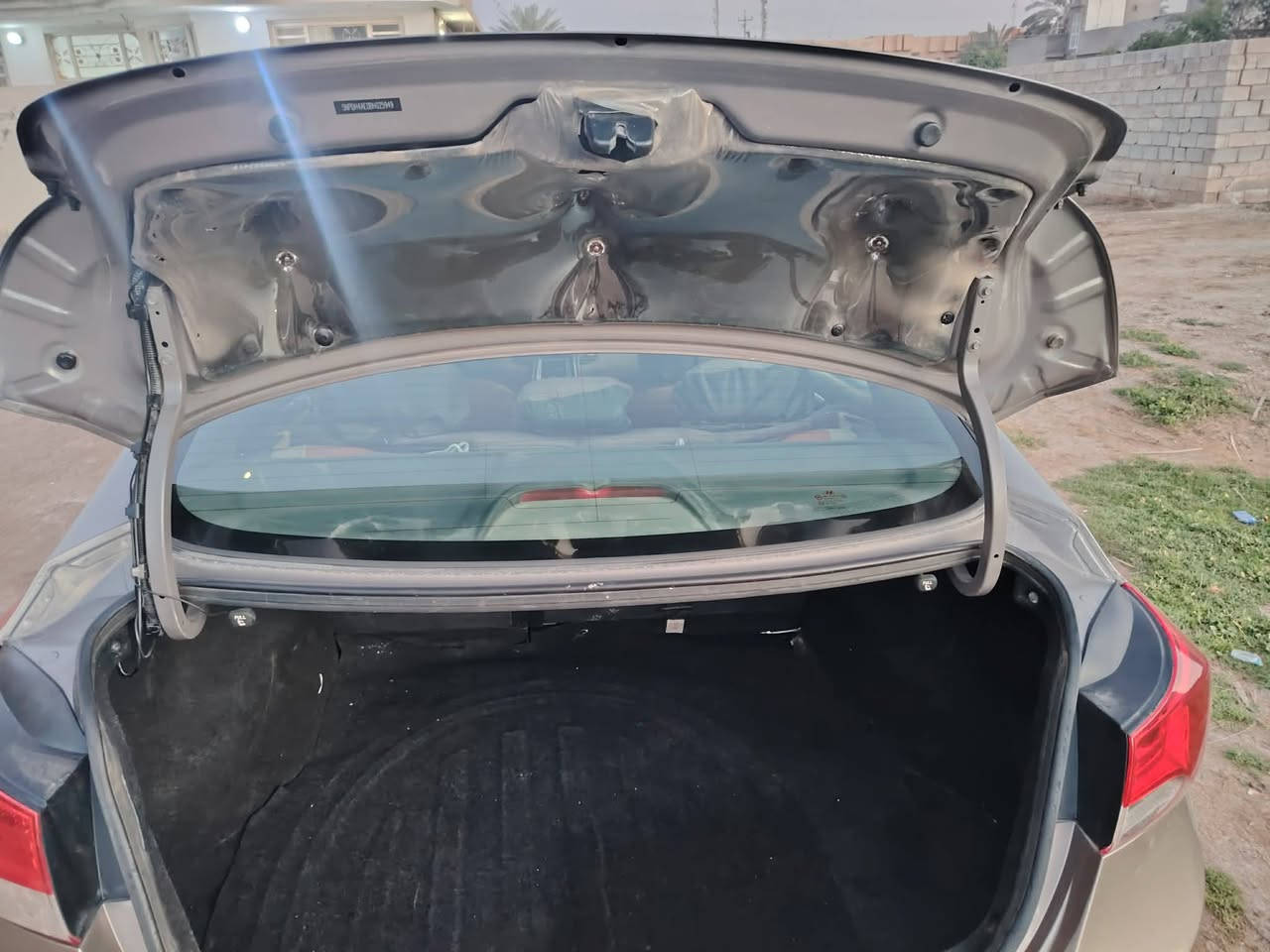 النترا 2011 امريكي ضررها بس البنيد مبدل الباقي ليبل واحد وبيها ٤ قطع رش بس رش اثر جراد كير مكينه خير من الله تبريد ثلج تدفئه صدر امامي خلفي جديد سنويه لل٢٩ السعر 86 مكانها اديالى للاستفسار ***********
