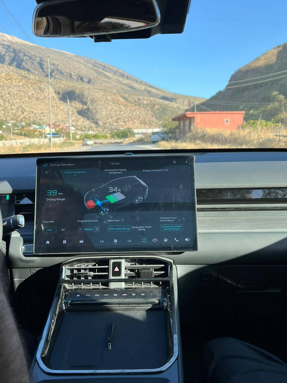 jetour L6 phev 

پڵەگین هایبرێد 
.
٤٥٠٠ کیلۆمەتر ڕۆیشتووە 
سیارەکە ڕەقەم هەولێرە 
.
سێ مۆدی لێخوڕین (ئیکۆ و نۆڕماڵ و سپۆڕت)

فول مواسەفات

مۆدێل ۲٠۲٤ 
.

۳٥۸ هۆرس پاوەر 
هێزێکی زۆر تایبەتی هەیە

بە یەک تانکی بەنزین ۱۲٠٠ کیلۆمەتر دەروات 

پاتری گەورە 

لەسەر کارەبایی ۱۱٤ کیلۆمەتر دەڕوات 

هیچی نیە بێ سبوغ و  بێ لێدران

لەسەر دەقی شەریکە مایتەوە
.

نرخ : ۲۱٥ وەرەقە
.
بۆ پەیوەندی کردن 
*********** 
whats app
viber
