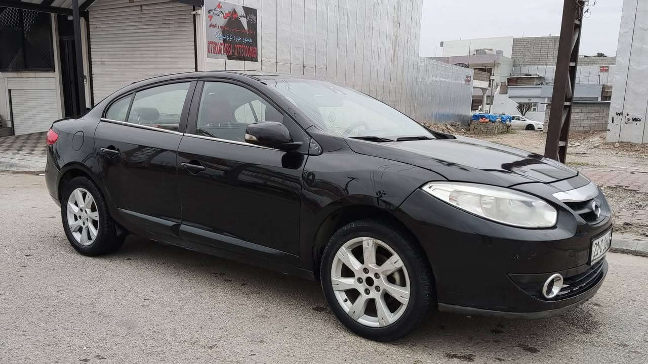 سەنی سامسۆنگ 2011 استراد خاص
فوول مواسەفات سەنەوی تا نزیک 2030 تازەیە
کوشن (کارەبا٫جڵد،هیتەر)
ئاوێنە خەوتن
دەبڵ تەبرید
9 سەماعە
بەسمە و کۆنتڕۆڵ
دەرگا بەسمە
تەبرید مەرکەزی
دەبڵ شاشە
یەک پارچە و نیو بۆیاخە بێناو گرتن
گێڕ و مەکینە بەشەرت
نرخ: 70 گەڵا  و مامەڵە
ژ: ***********
