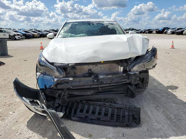 السلام عليكم اخوان نيسان ألتيما ٢٣
تبديل بنيد فقط ماشيه ٤٣كيلو استخدام شخصي 
فول مواصفات 
شحن لاسلكي شاشه كبيره 
فتحه 
كشن كهربائي 
سايد بريك دكمه اوتو هولد 
كشنات تدفئة حساسات اماميه خلفيه وجانبيه 
توقف ذاتي امامي وخلفي 
سعرها ١٦٩
مكانها ذي قار مركز


**إذا كنت صاحب هذا الإعلان وتريد حذفه لأي سبب، رجاءا أرسل رسالة إلى الدعم الفني**